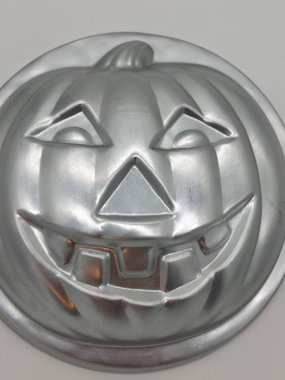 VTG 1975 Wilton Pumpkin Cake Pan 9" Jack-o-lantern Jello Mold Halloween Dessert